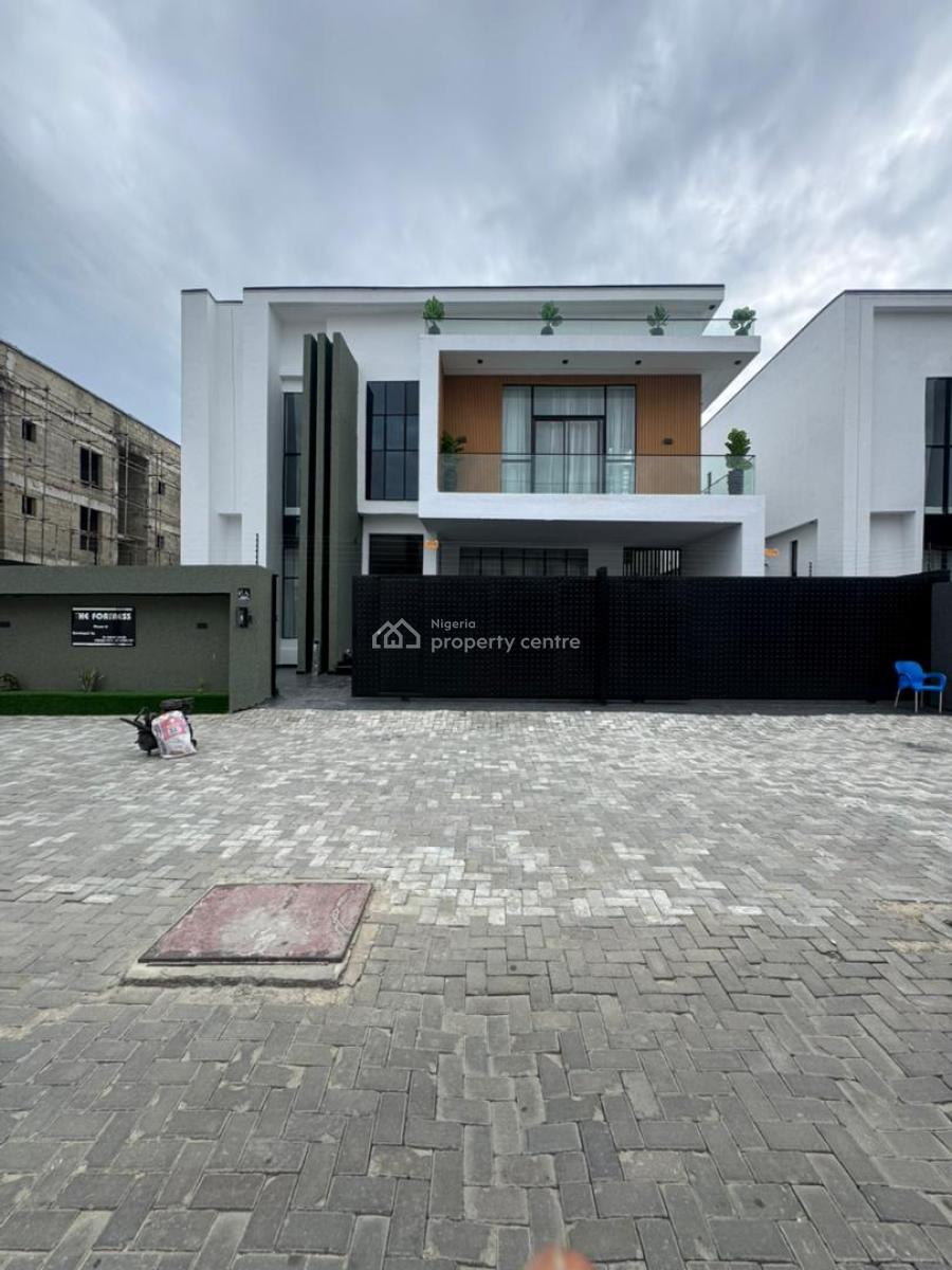 5 bedroom detached duplex for sale