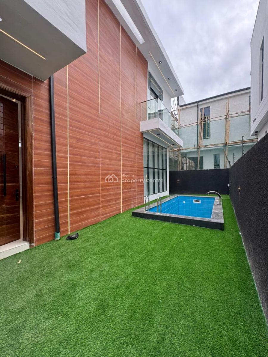 5 bedroom detached duplex for sale
