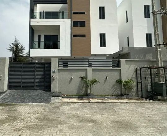 5- Bedroom Fully Detached Duplex