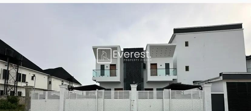 4 Bedroom Semi Detached Duplex for Sale