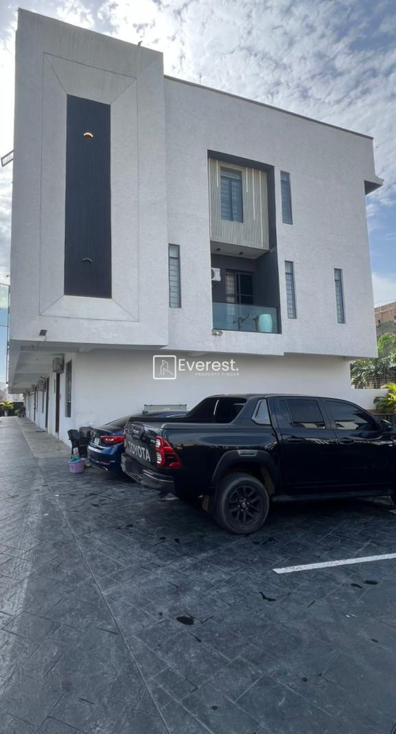 WhatsApp Image 2026-05-18 at 9.08.35 AM 2 Bedroom Apartment