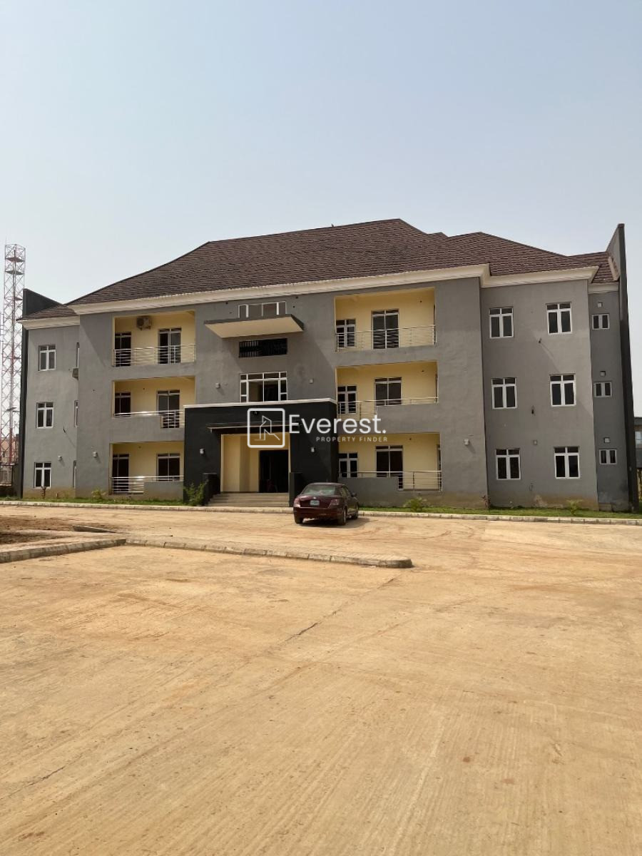 3 bedroom flat / apartment for sale