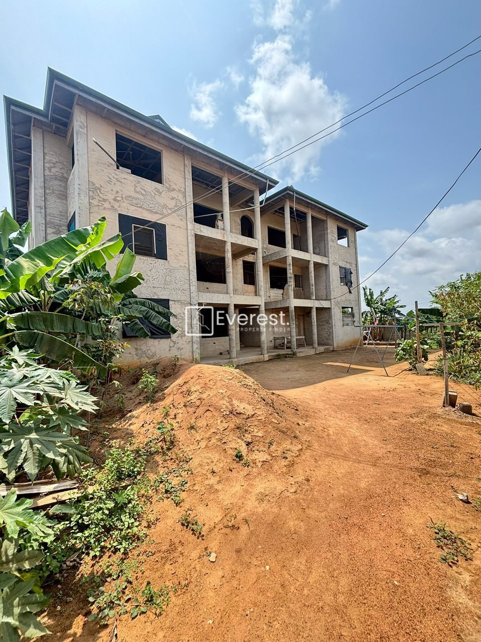3 Bedroom Apartment for Sale at Westside