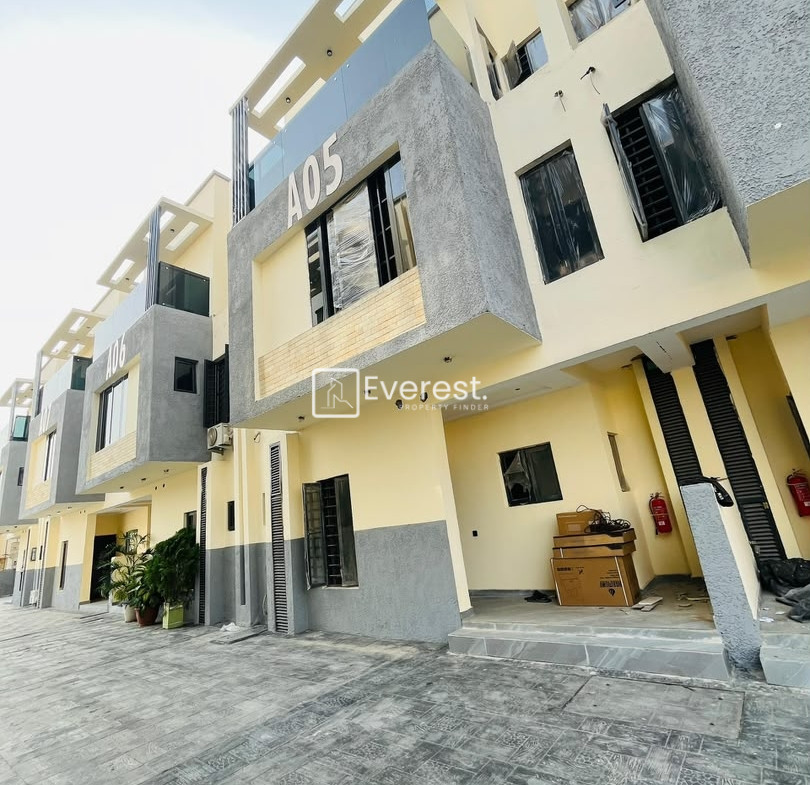 4 BEDROOM TERRACE DUPLEX