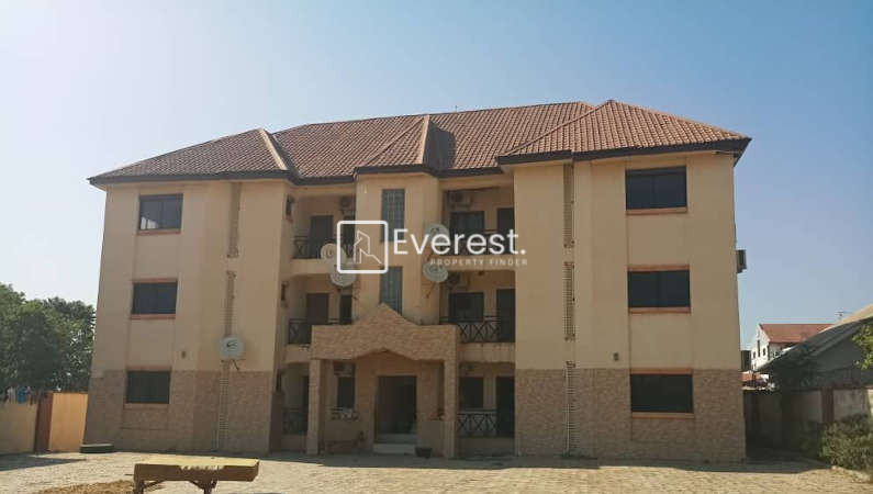 6 Unit Apartment Building For Sale