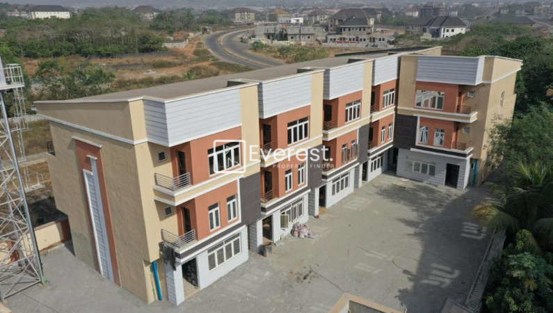 4 Bed Terraced House For Sale