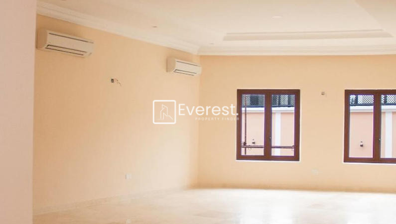 4 Bed Apartment For Sale