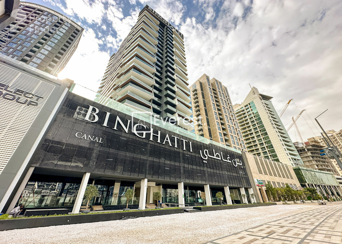 1 BR Fully Furnished Available for Rent