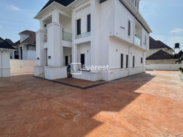 6 bed duplex for sale