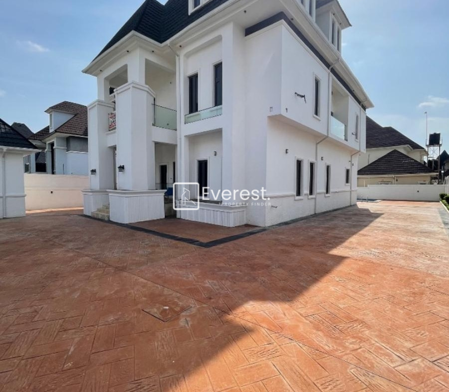 6 bed duplex for sale