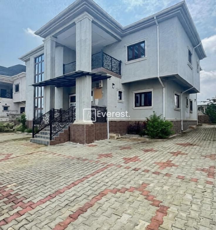 4 Bedroom Detached Duplex