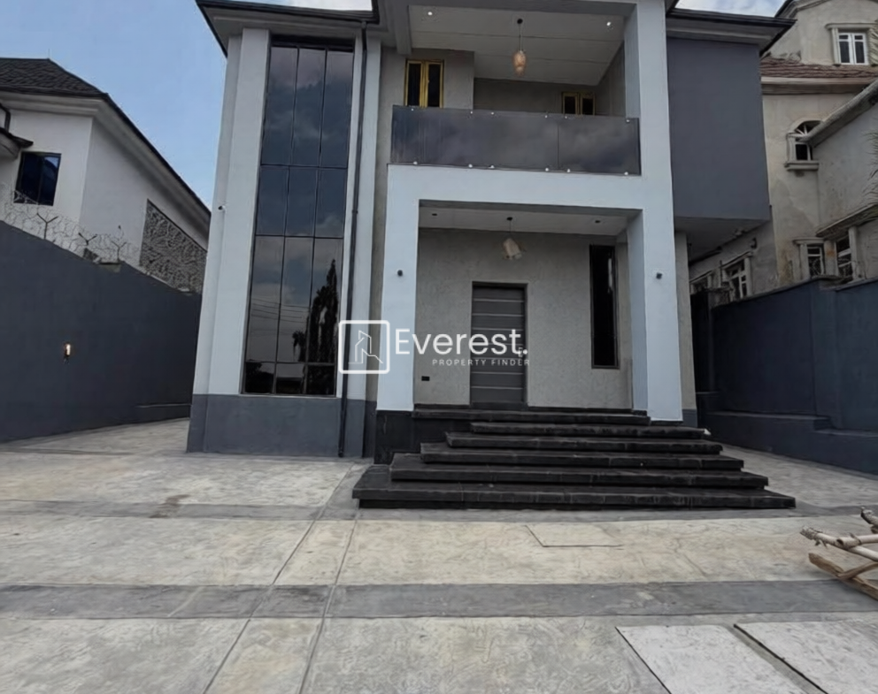 4-bedroom fully detached duplex