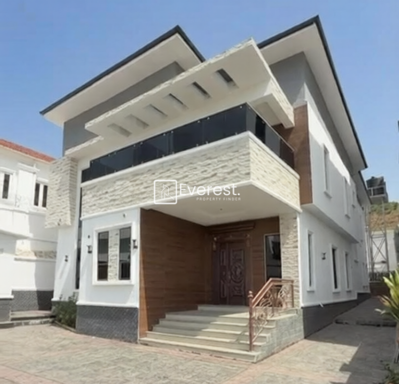 4 Bedroom Duplex