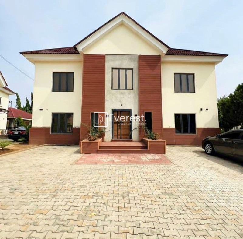 4 Bedroom Fully Detached Duplex