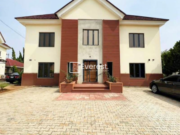 4 Bedroom Fully Detached Duplex