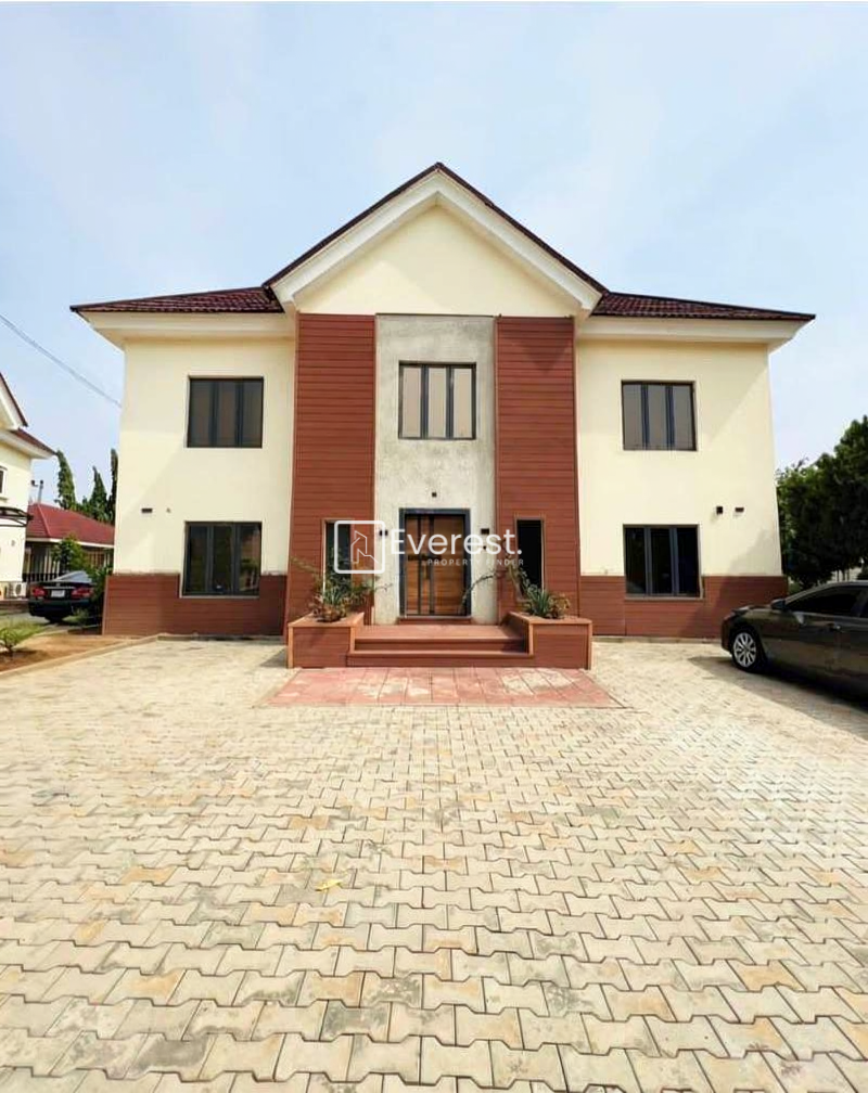 4 Bedroom Fully Detached Duplex