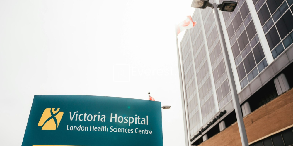Photo by LEDC Victoria hospital london health sciences centre entrance sign.